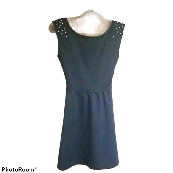 Kirra Dresses & Skirts - Women's Kirra Dress